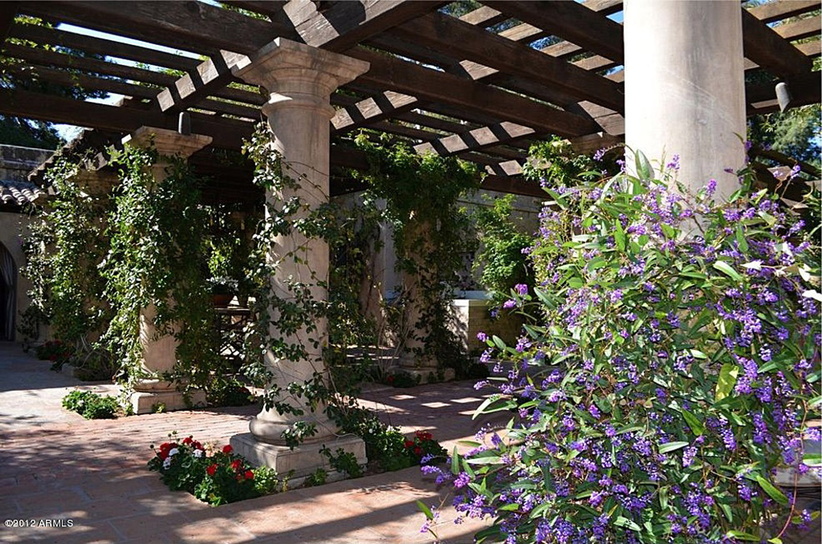 IStkvu2sti7qit1000000000