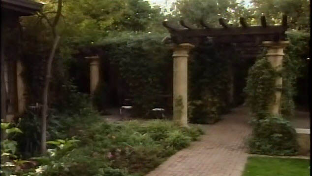 Secret Gardens of Phoenix, The Hurt Estate 